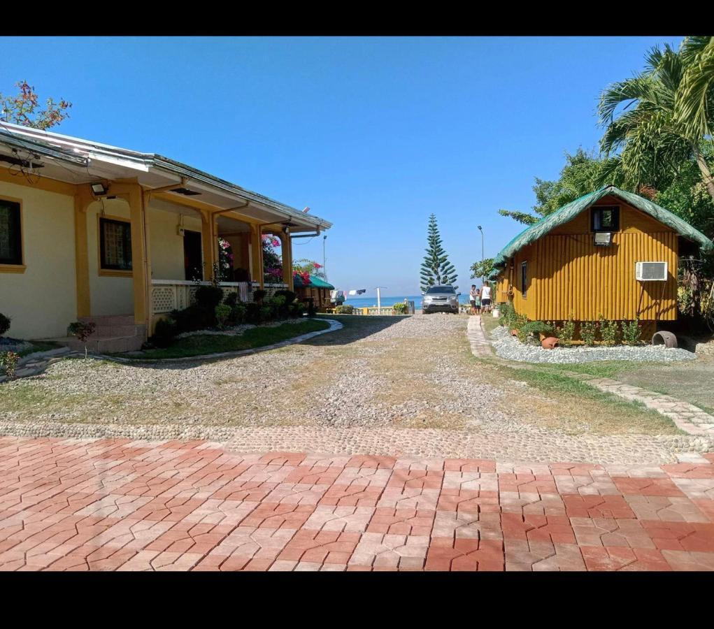 Sea Breeze Beachfront And * San Juan (La Union)